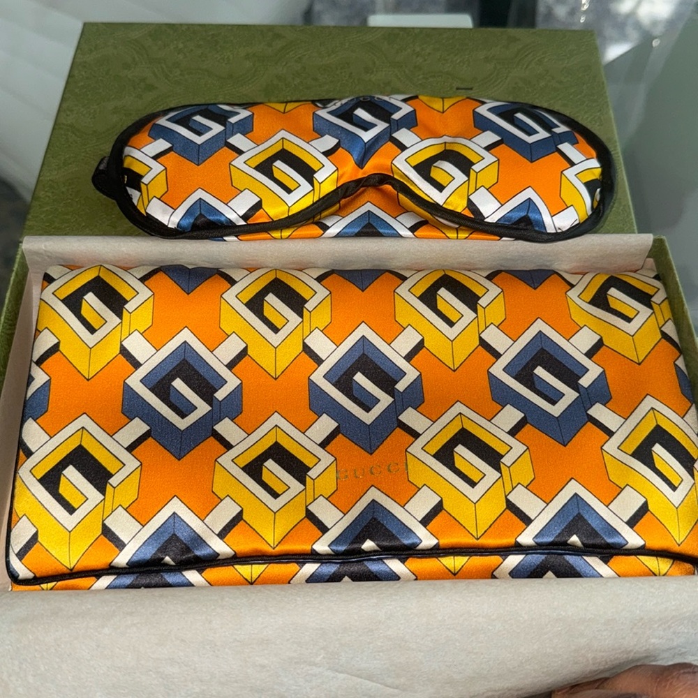 GUCCI Eye Mask
